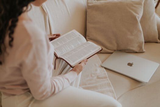 Download BookVRC case study