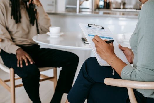 &#8220;Tell me a little about yourself.&#8221; How do you answer this question in an interview?